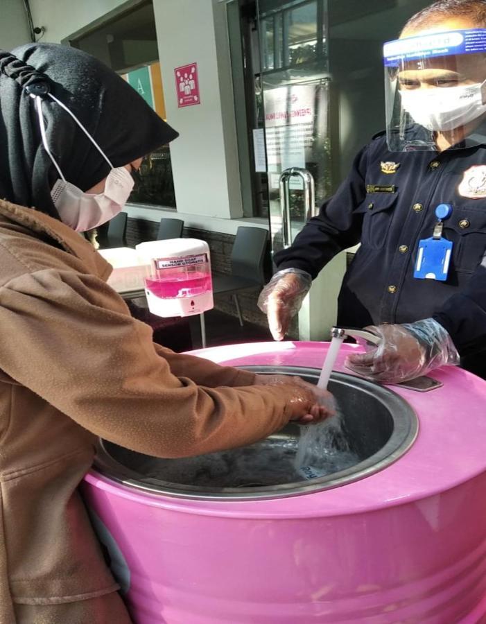 阿维加酒店 万隆 外观 照片